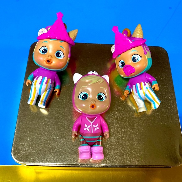 CRY BABIES MAGIC TEARS ICY WORLD MAYA KEEP ME WARM MY SERIES BIRTHDAY DOLLS (4) - Picture 10 of 16